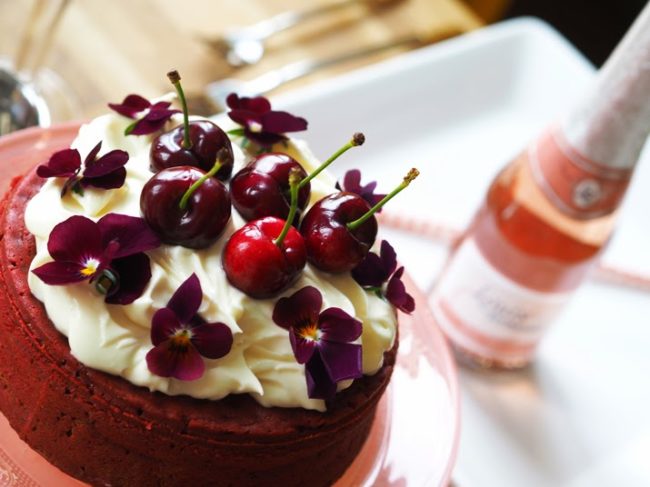 FRESH NEWS: Johni má narozeniny :)))