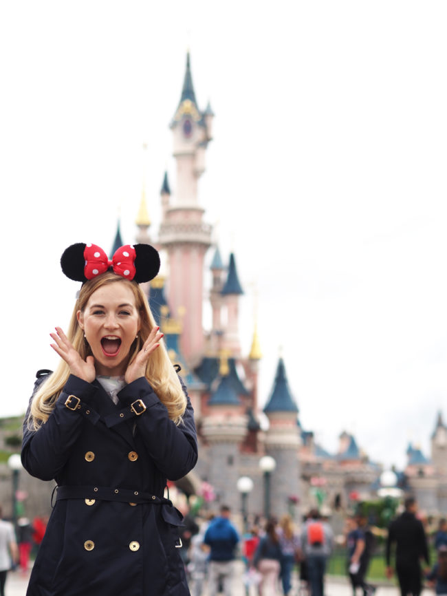 FRESH NEWS z Paříže: Tak prý už mám věk vhodný na Disneyland